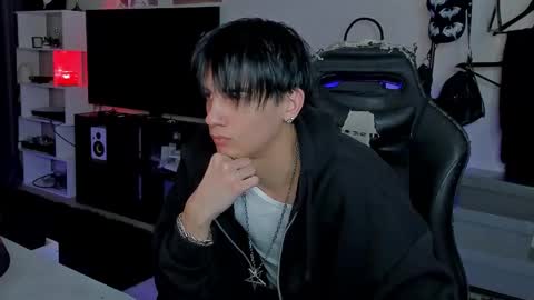 davis online show from 02/05/26, 01:05