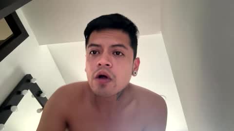 davmacrux online show from 02/22/26, 09:46