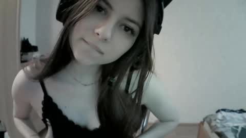 Alice online show from 03/12/25, 12:15