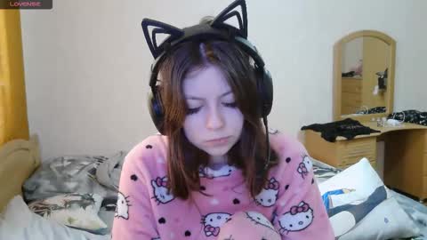 Alice online show from 10/07/25, 07:38