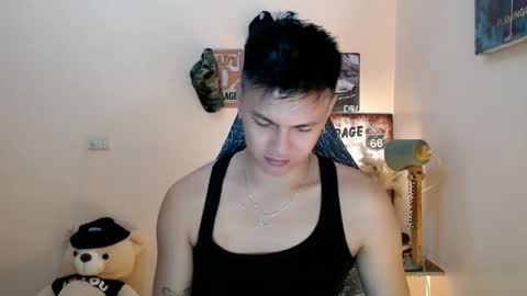 Snapshot of dax_x chatting on 01/25/25, 12:27 JC LOVER BOY online show from 01/25/25, 12:27