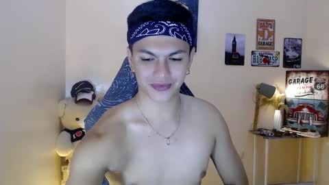 Snapshot of dax_x chatting on 02/04/25, 08:17 JC LOVER BOY online show from 02/04/25, 08:17