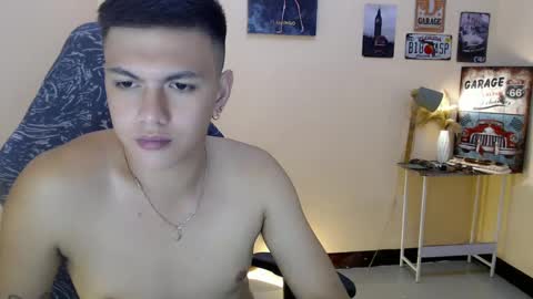 Snapshot of dax_x chatting on 02/11/25, 11:54 JC LOVER BOY online show from 02/11/25, 11:54