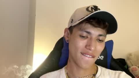 Snapshot of daxonreyy_ chatting on 03/06/26, 06:10 Daxon online show from 03/06/26, 06:10