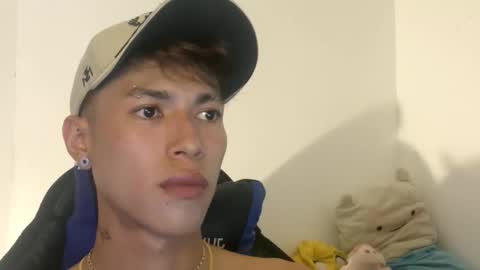 Snapshot of daxonreyy_ chatting on 03/22/26, 06:50 Daxon online show from 03/22/26, 06:50