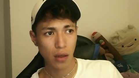 Snapshot of daxonreyy_ chatting on 04/08/26, 05:51 Daxon online show from 04/08/26, 05:51