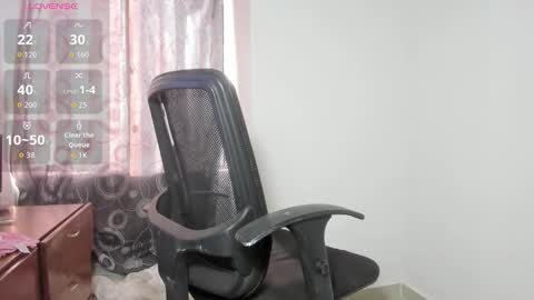 Dayan foxx online show from 02/14/26, 09:44