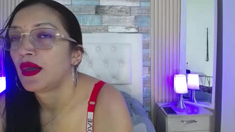 Snapshot of dayana_mendozaa69 chatting on 01/13/26, 01:05 Dayana online show from 01/13/26, 01:05