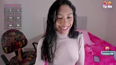 Snapshot of dayanna_tecca chatting on 02/17/25, 10:14 I am Dayanna tecca online show from 02/17/25, 10:14