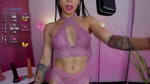 Snapshot of dayanna_tecca chatting on 03/05/25, 10:54 I am Dayanna tecca online show from 03/05/25, 10:54