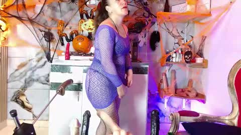 Dayla online show from 10/12/25, 01:32