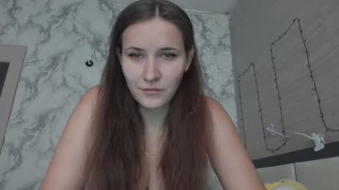 Snapshot of daylightmuse chatting on 09/09/25, 08:03 daylightmuse online show from 09/09/25, 08:03