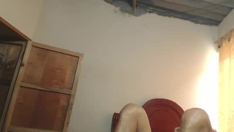 Dylon online show from 09/29/25, 05:07