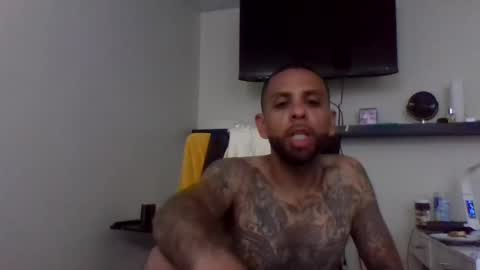 Snapshot of daynnight22 chatting on 11/07/25, 06:41 daynnight22 online show from 11/07/25, 06:41