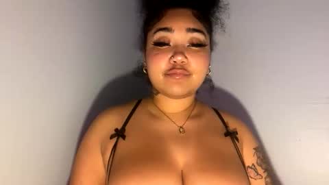dayqueen1 online show from 05/03/26, 11:27