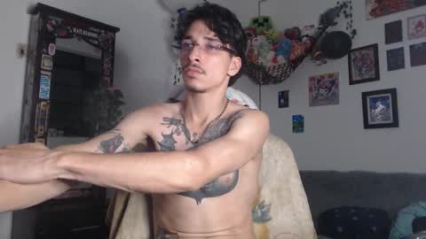 Snapshot of dazzayyy chatting on 01/07/26, 02:25 dazzayy online show from 01/07/26, 02:25