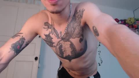 dazzayy online show from 05/01/26, 09:41