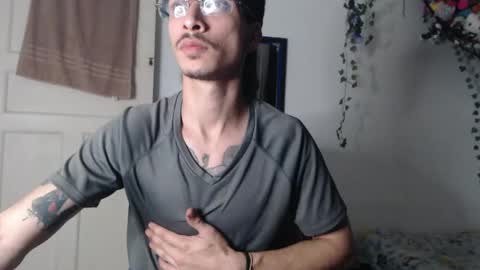dazzayy online show from 05/21/26, 01:56