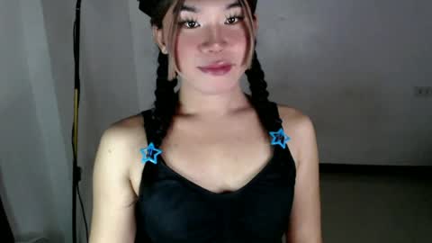 Snapshot of dazzzlingcarol chatting on 07/10/26, 10:40 dazzzlingcarol online show from 07/10/26, 10:40