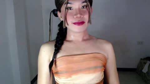 Snapshot of dazzzlingcarol chatting on 07/27/26, 10:11 dazzzlingcarol online show from 07/27/26, 10:11