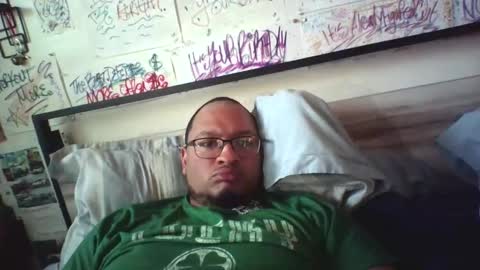 Snapshot of dbeamon92 chatting on 04/17/26, 01:36 dbeamon92 online show from 04/17/26, 01:36