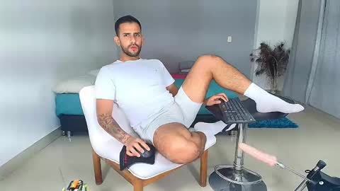 Snapshot of dcollins_ chatting on 02/08/25, 12:38 dcollins_ online show from 02/08/25, 12:38