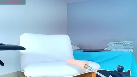 Snapshot of dcollins_ chatting on 03/05/25, 03:29 dcollins_ online show from 03/05/25, 03:29