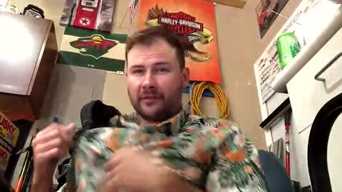 Snapshot of dconstruction chatting on 09/21/25, 03:57 dconstruction online show from 09/21/25, 03:57