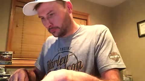 Snapshot of dconstruction chatting on 10/01/25, 02:28 dconstruction online show from 10/01/25, 02:28