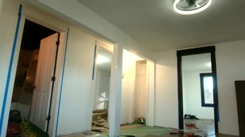 DCrush online show from 01/08/25, 09:23