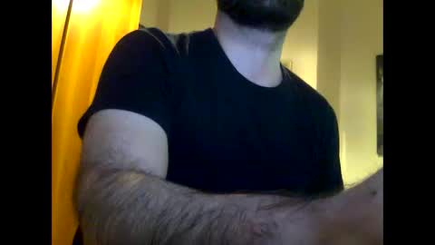 Snapshot of dcs83 chatting on 12/13/24, 03:11 dcs83 online show from 12/13/24, 03:11