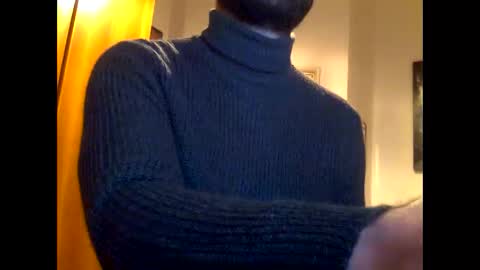 Snapshot of dcs83 chatting on 12/21/24, 04:25 dcs83 online show from 12/21/24, 04:25