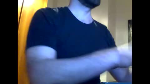 Snapshot of dcs83 chatting on 01/09/25, 05:00 dcs83 online show from 01/09/25, 05:00