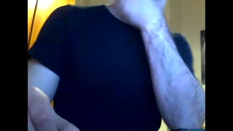 Snapshot of dcs83 chatting on 01/18/25, 03:38 dcs83 online show from 01/18/25, 03:38