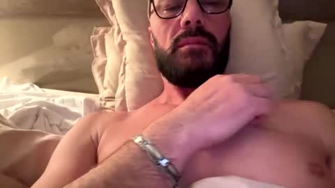 Snapshot of ddark1979 chatting on 02/22/26, 10:19 ddark1979 online show from 02/22/26, 10:19