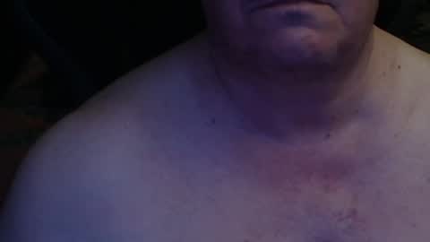 Snapshot of ddc444 chatting on 09/18/25, 02:35 DC online show from 09/18/25, 02:35