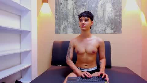 Snapshot of deacon_lean chatting on 04/15/26, 09:04 Deacon online show from 04/15/26, 09:04