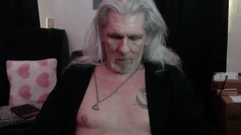 deaconoddeye online show from 12/14/25, 08:02