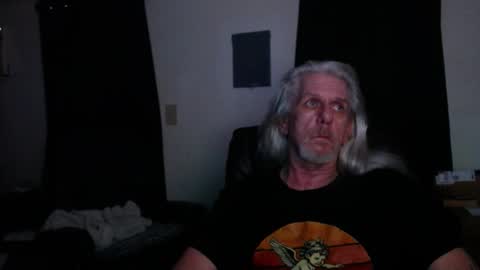 deaconoddeye online show from 12/19/25, 09:16