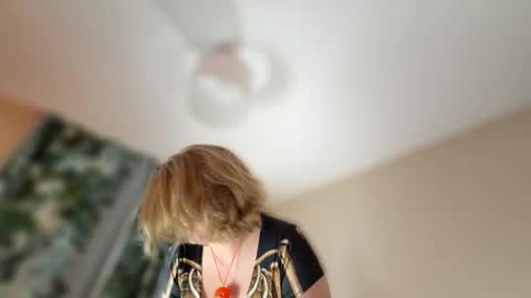 DEAF Zoe and NaughtiestGal Misty online show from 10/31/25, 07:26