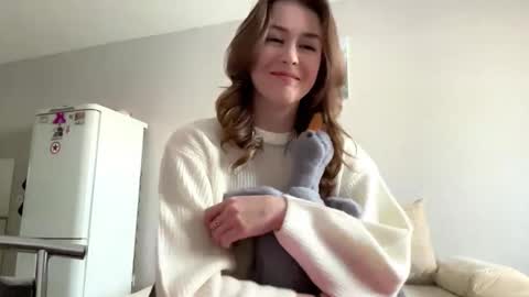 Snapshot of deandrasankowski chatting on 01/13/26, 10:20 Elsa online show from 01/13/26, 10:20