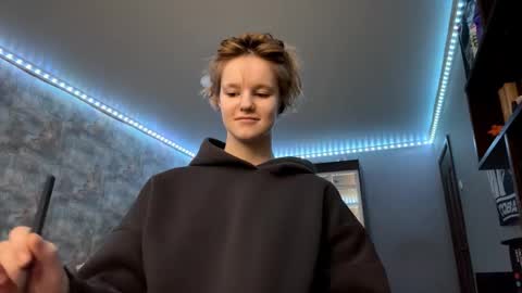 Sabrine online show from 01/13/26, 01:05