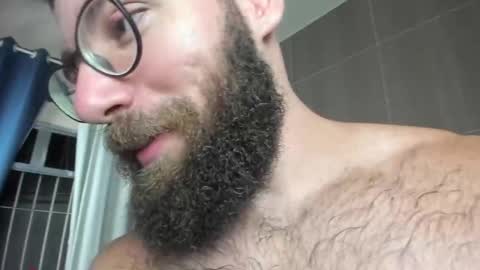 Snapshot of deanlek chatting on 02/26/25, 04:36 Dean online show from 02/26/25, 04:36