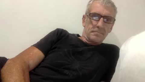 deanofflove221000 online show from 12/21/25, 02:30