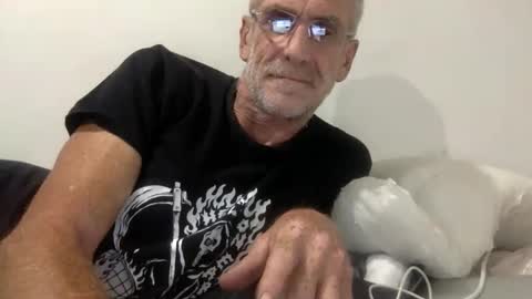 deanofflove221000 online show from 02/26/26, 10:25