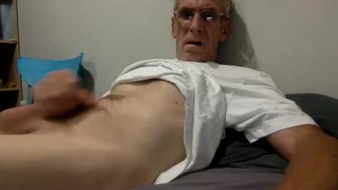 deanofflove221000 online show from 03/05/26, 07:37