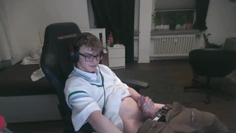 Dean online show from 11/23/25, 03:28