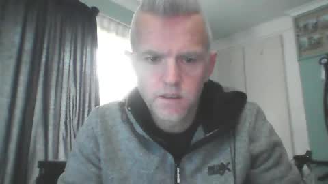 deanthejellybean online show from 05/05/26, 09:39