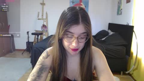 Snapshot of dearlilith6666 chatting on 01/06/26, 03:27 dearlilith6666 online show from 01/06/26, 03:27