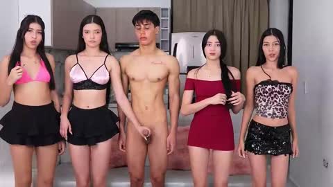 Hannah - Annie - Alisson online show from 03/13/26, 03:13